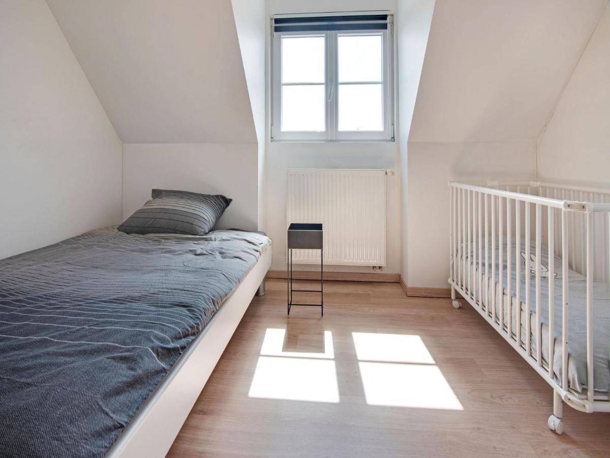 Modern Holiday Home In De Haan With Garden Exteriör bild