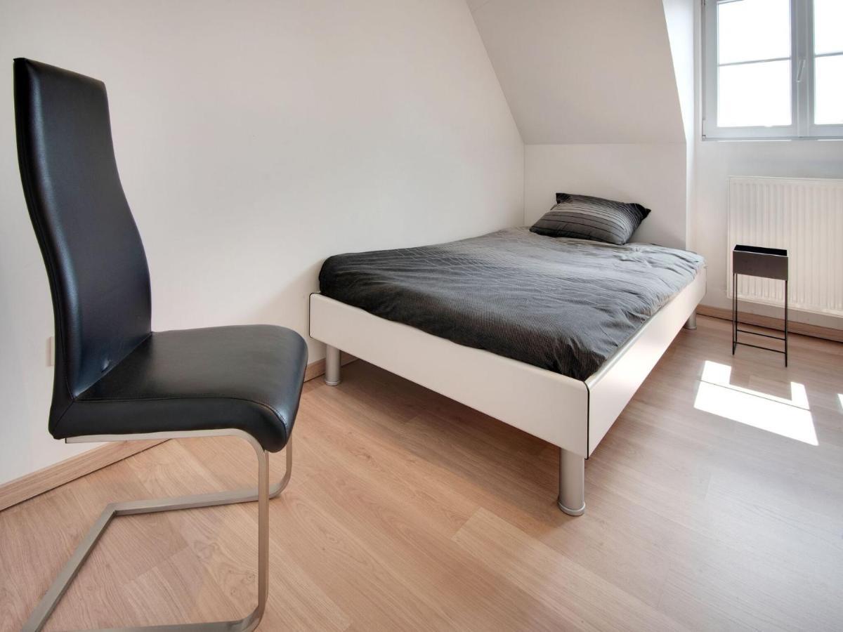 Modern Holiday Home In De Haan With Garden Exteriör bild